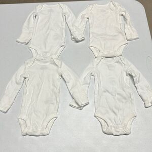 5x Boys Carter’s White along-Sleeve Onesies sz NB